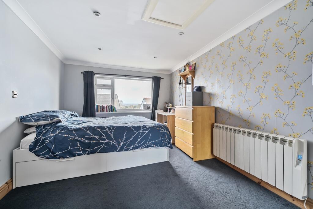 Bedroom 1 Master
