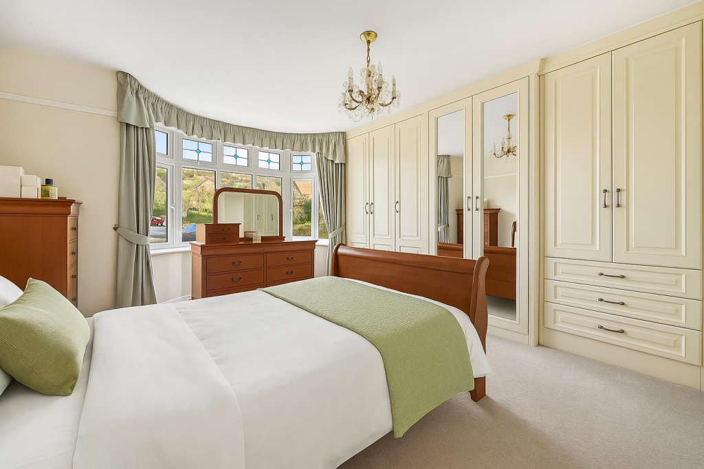 bed 1 other angle.png