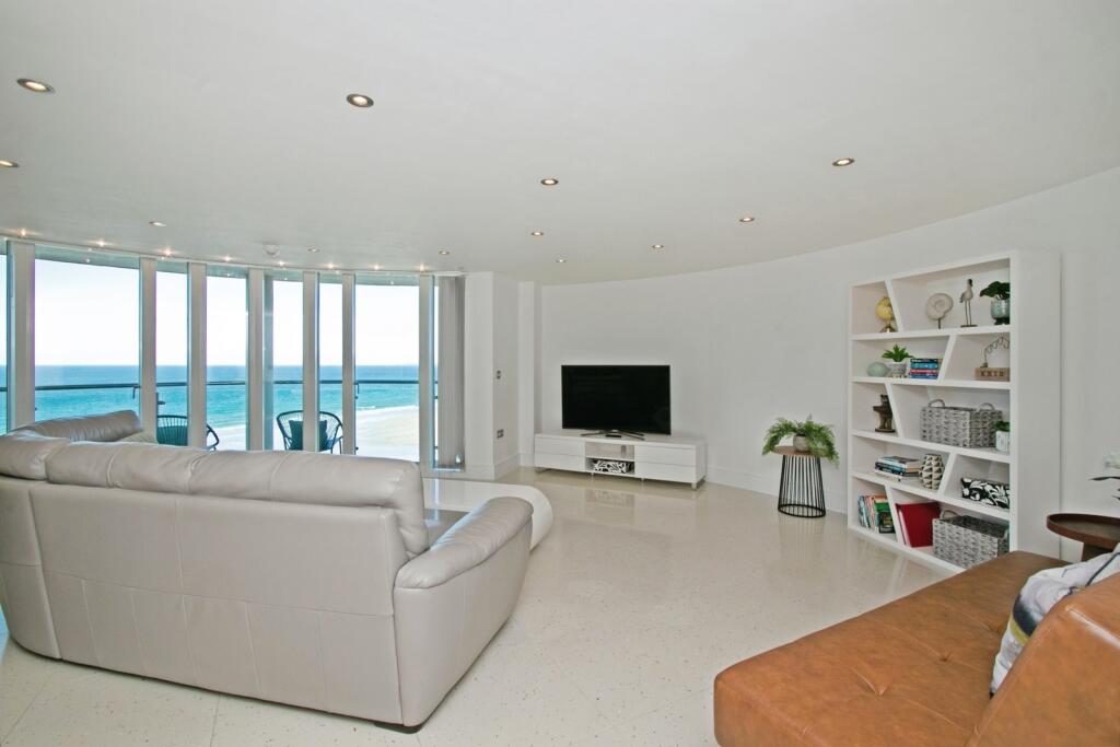 Lounge Area