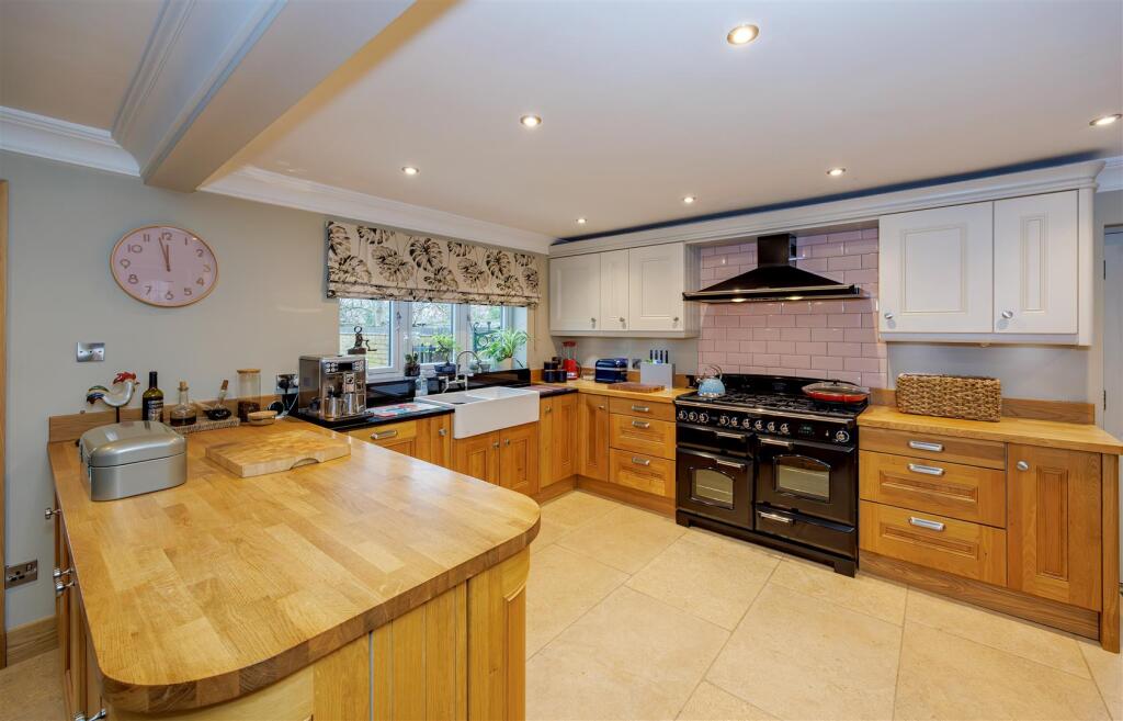 Kitchen 1 1N9A2644-Enhanced-NR.jpg