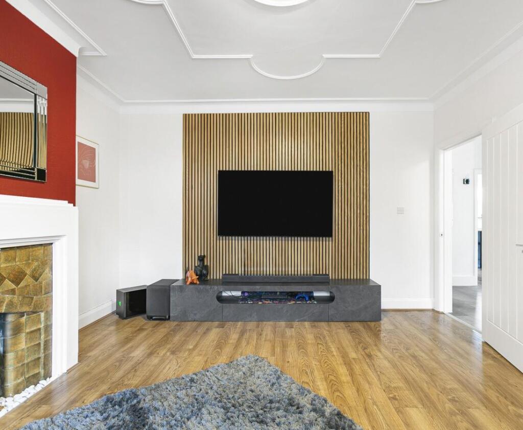 Front reception room