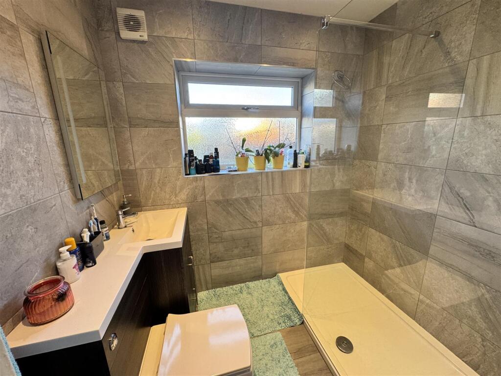 Downstairs Bathroom