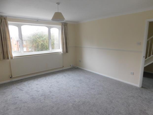 14SmithfieldPlaceLounge1