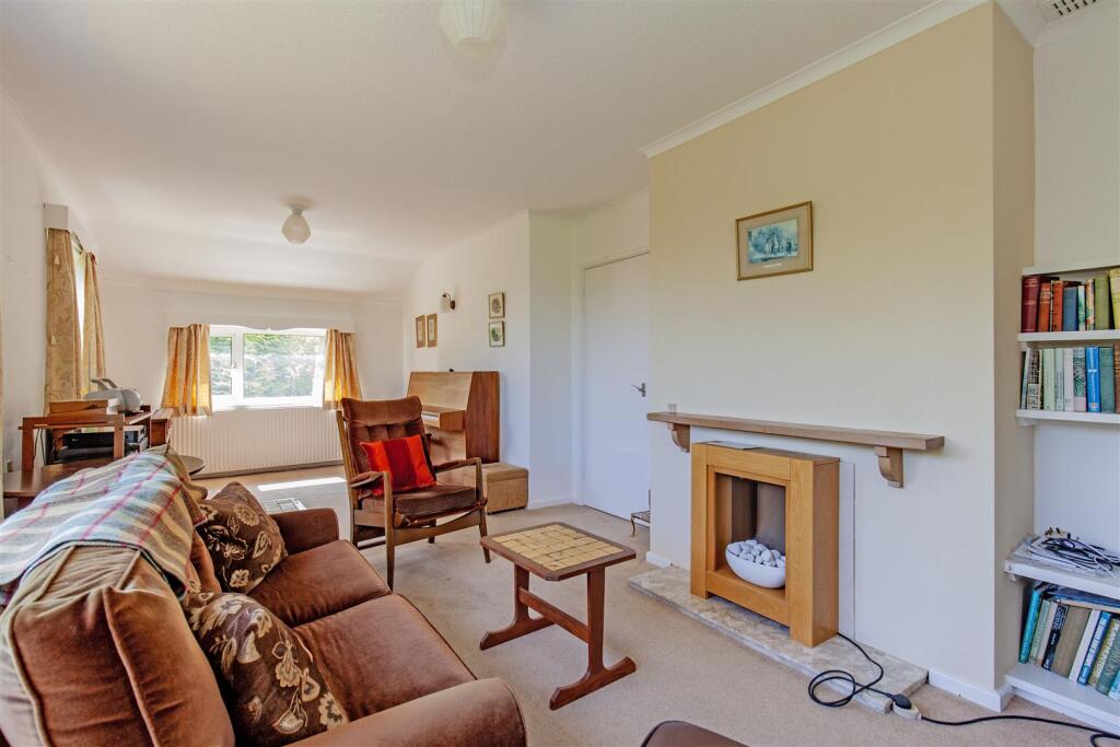 Reception Room-5.jpg