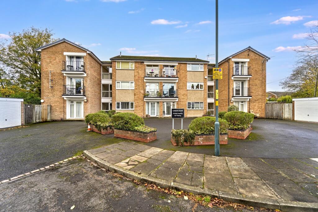 Flat 11, Lyndon House, 2 Conifer Drive, Birmingham B31 2HX