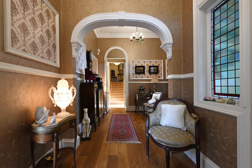 Broomrigg Mansion House, Holywood, DG2 0RJ - Braid