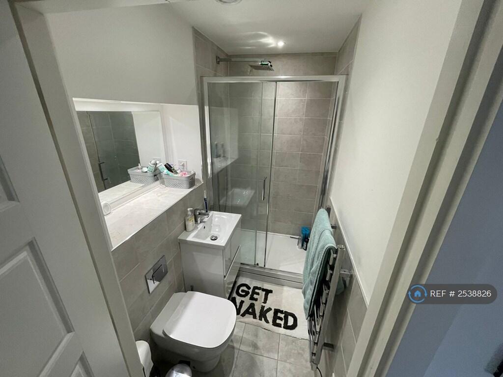 Ensuite Bathroom