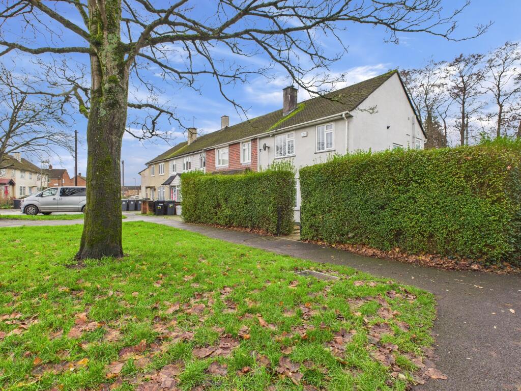Ellisfield Road, Havant, PO9 5AY