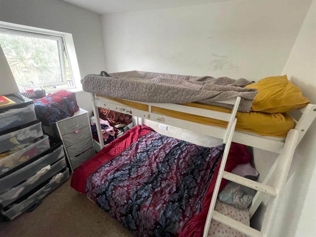 Bedroom 3.jpg