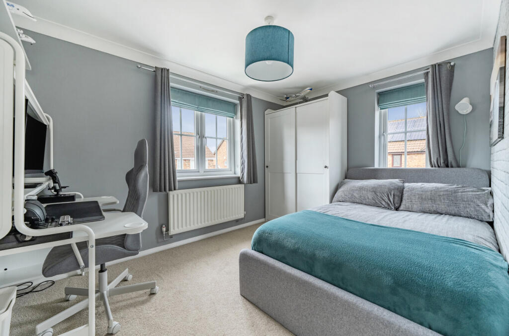 1373597-11-68ff71...