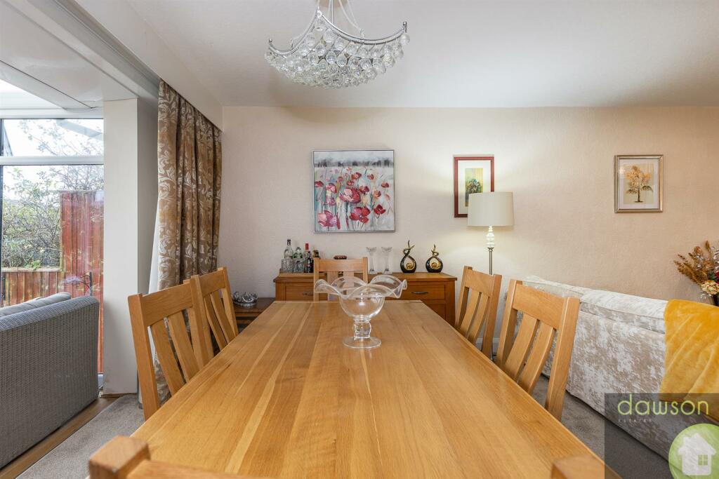 Lounge/Diner