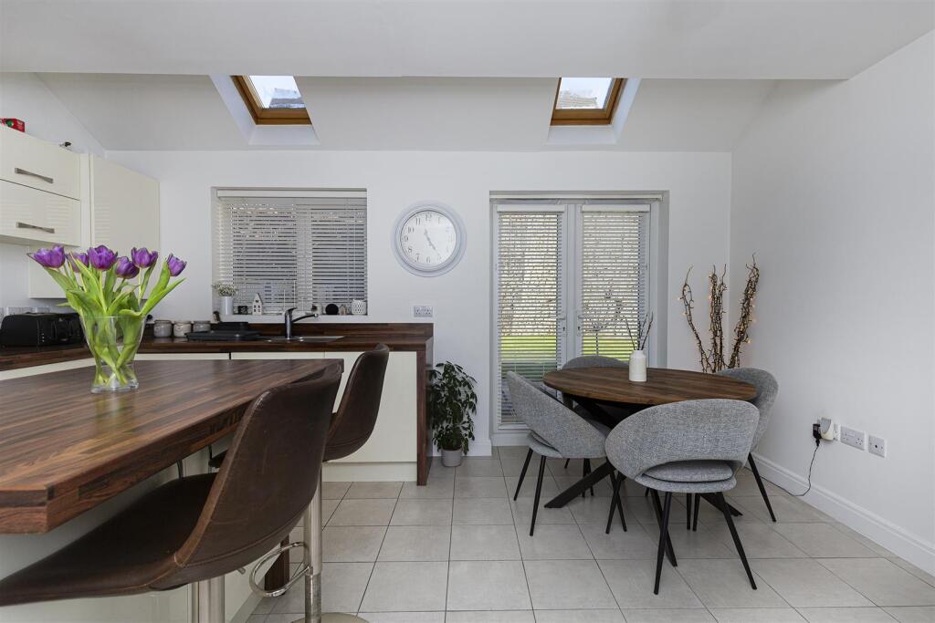 Bramleys Estate Agents - Wadsworth Fold - Lindley 