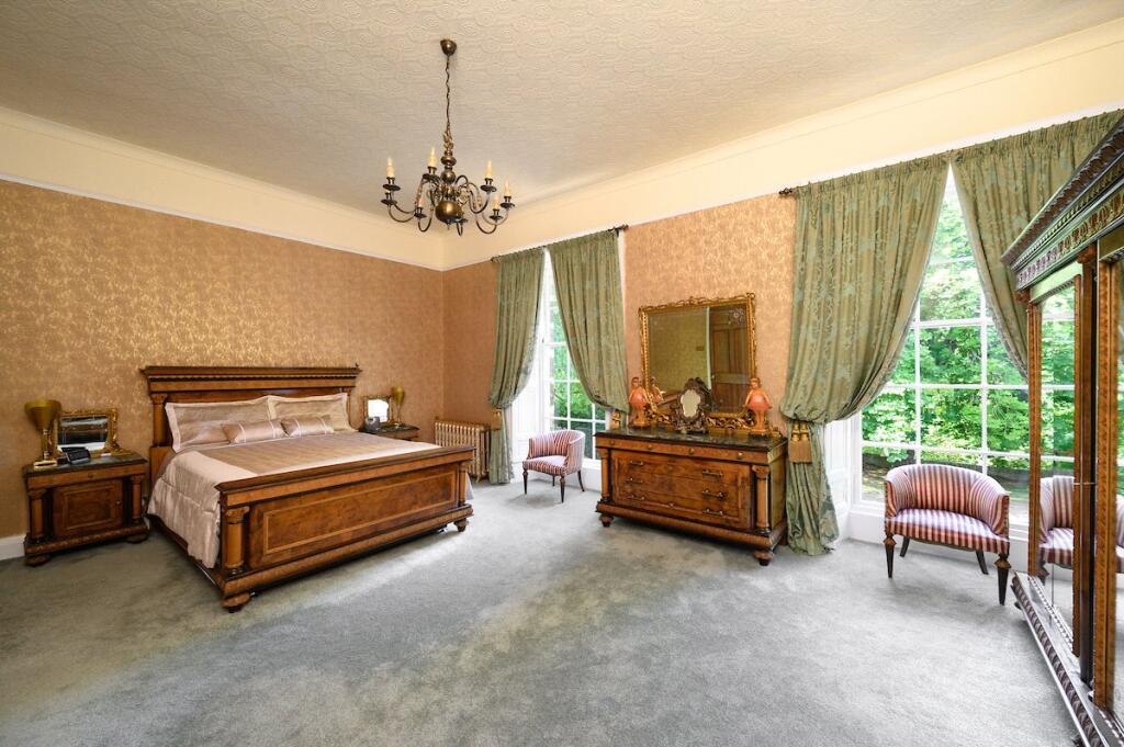 Principal Bedroom