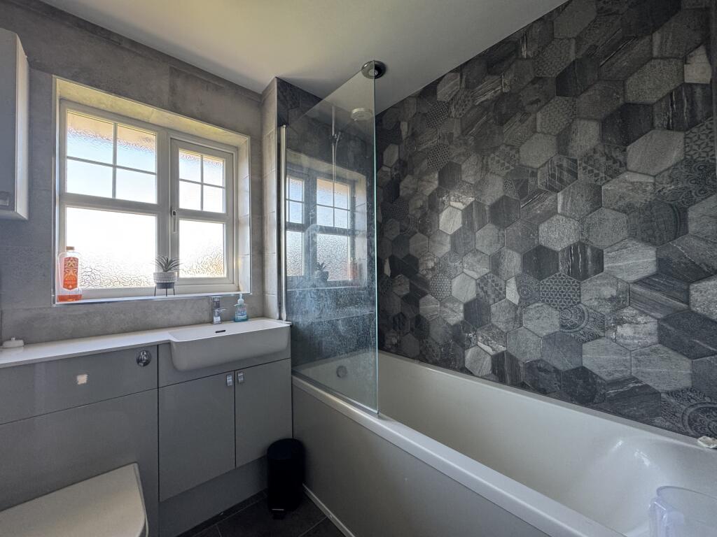 Bath/WC