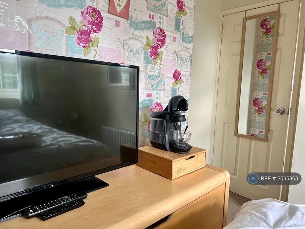 Double Bedroom