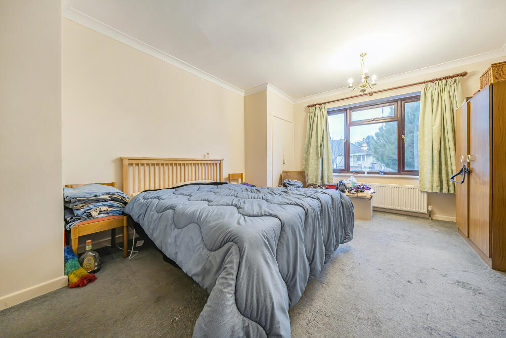 Downstairs Bedroom 1