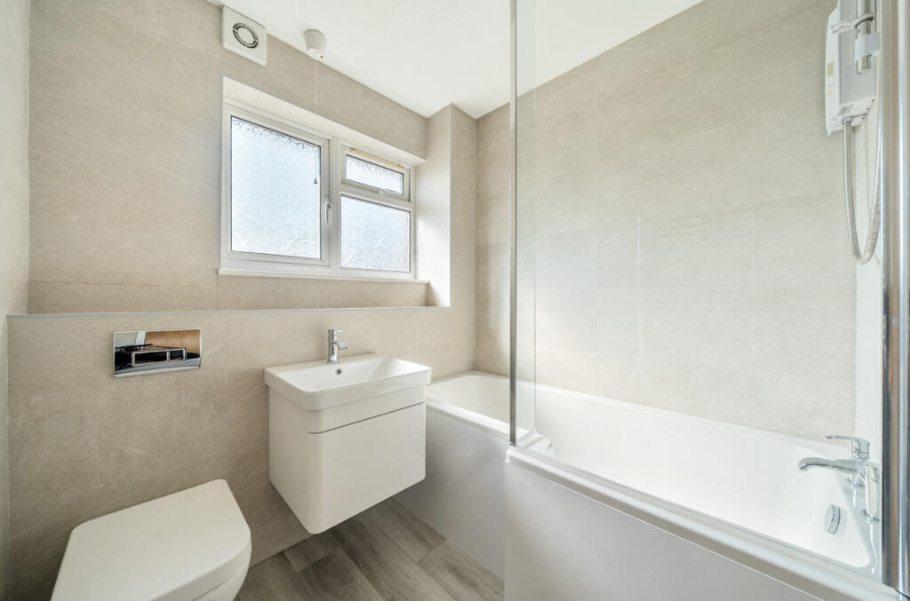 1341687-4-689ef43...