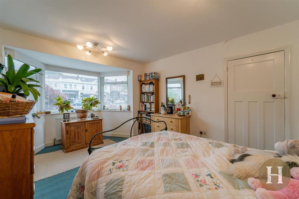 Hadleigh Estate Agents-25.jpg