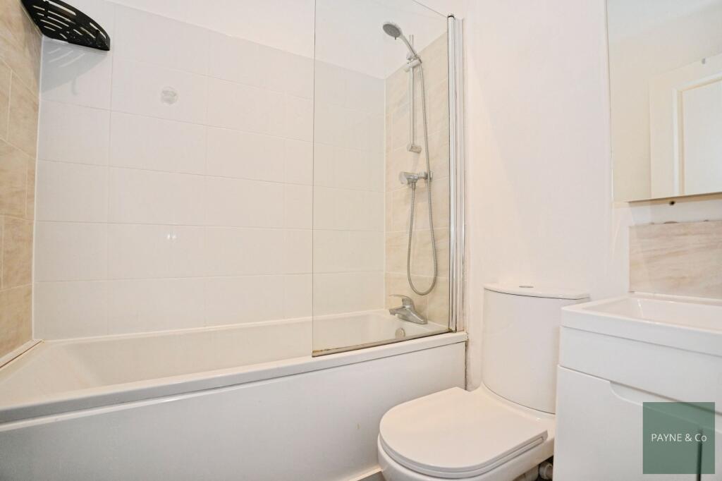 Melbourne Road, Ilford, IG1