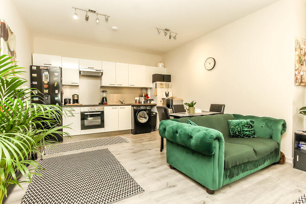 Kitchen/Dining Ro...