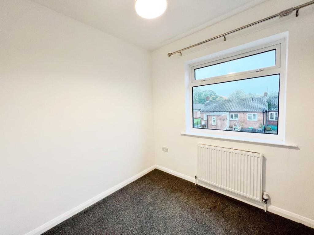 Bedroom 3.jpg