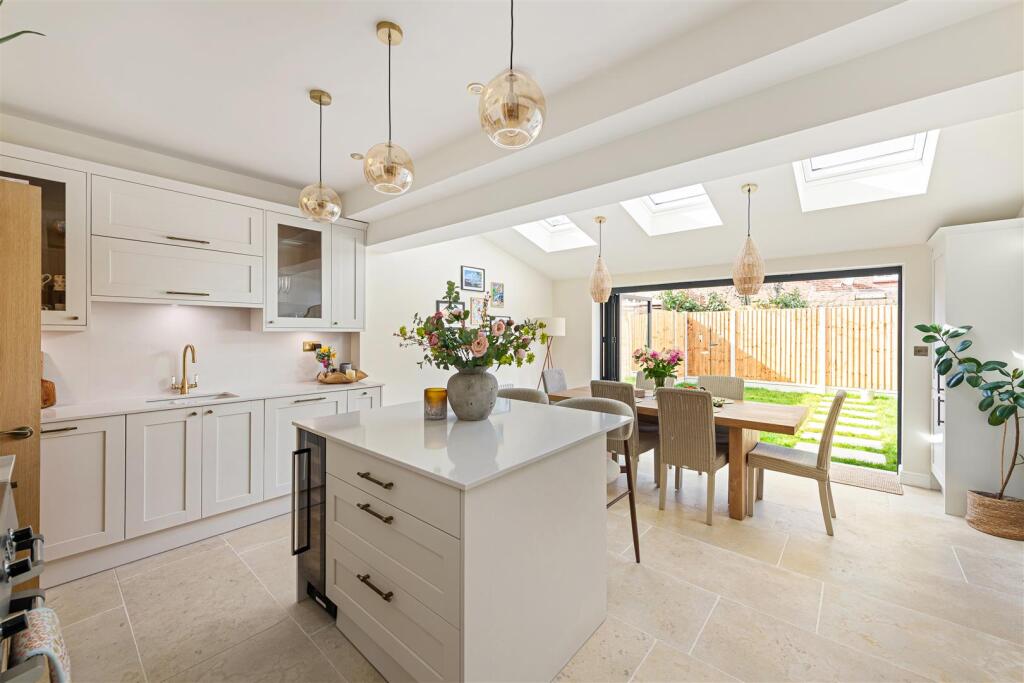 Dover House Road Hi-1.jpg