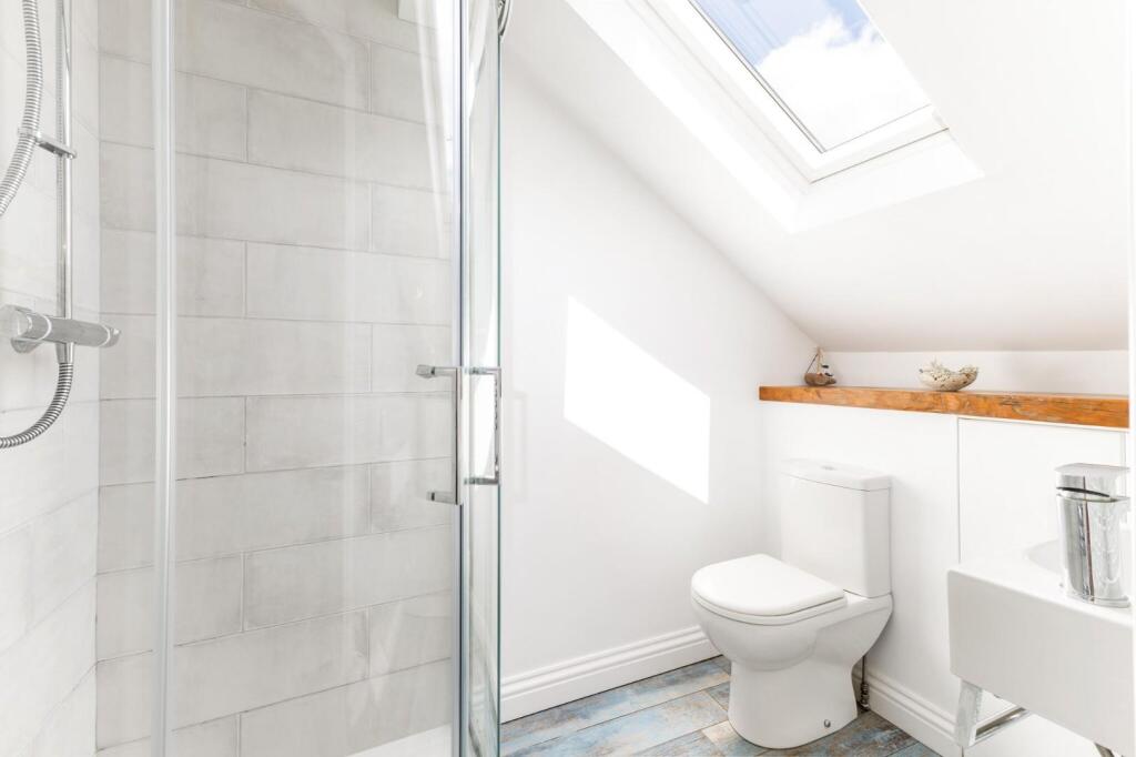 92291_1-Maple-Terrace-Yeadon-Leeds (22)_low.jpg