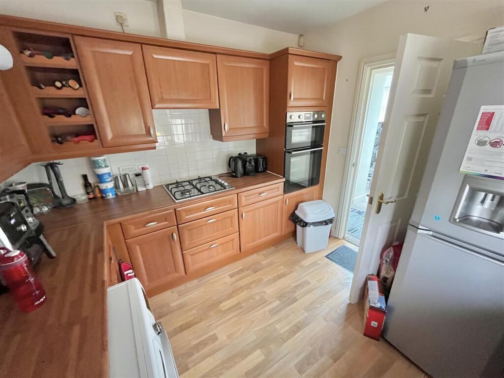 Kitchen 2