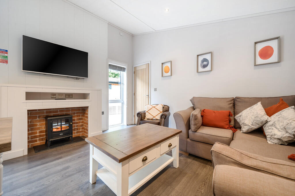 Open Plan Sitting...