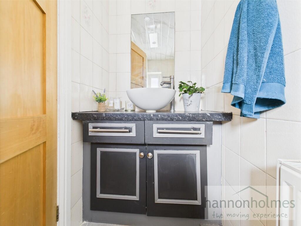 CAM05283G0-PR0038...