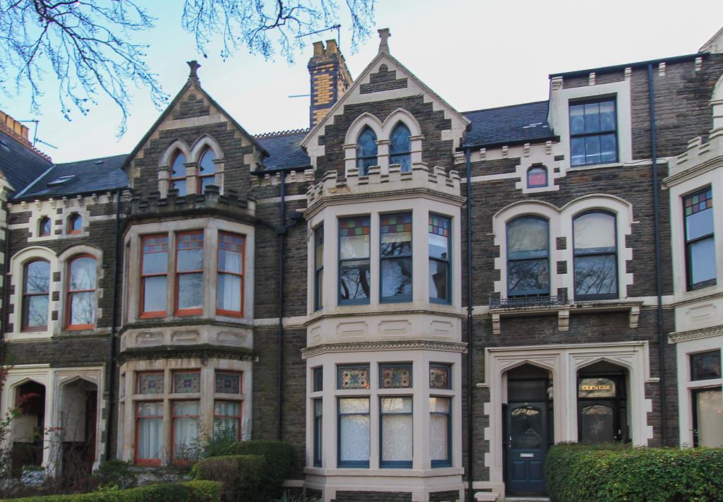 1, 36 Ninian Road LR (2 of 17).jpg
