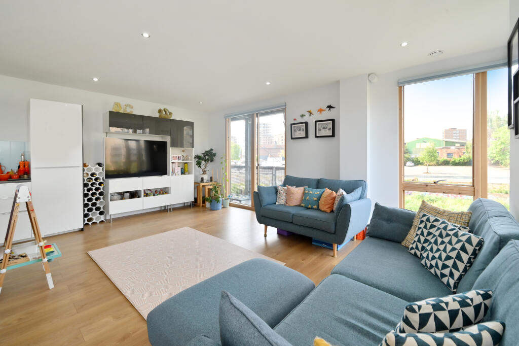 7-Island-House (2).JPG