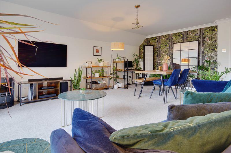 Lounge/Diner