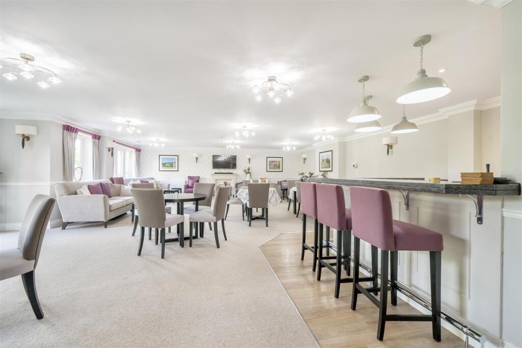 Owners Lounge (4).jpg