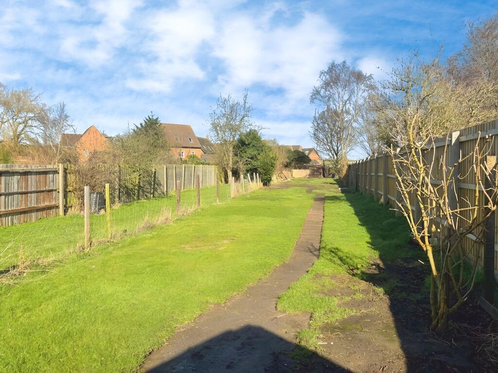 621ffae1-WhatsApp...