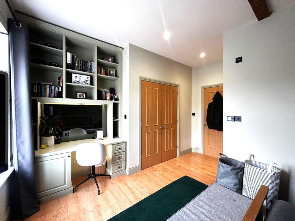 Picture 7