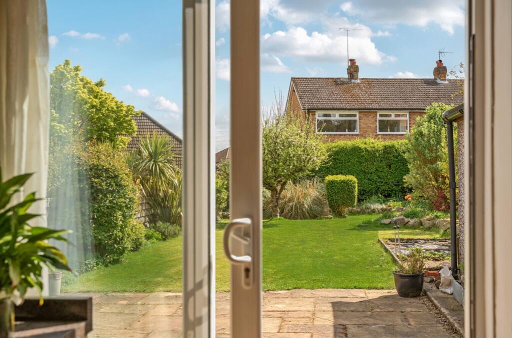 EweMove Harrogate Garden View