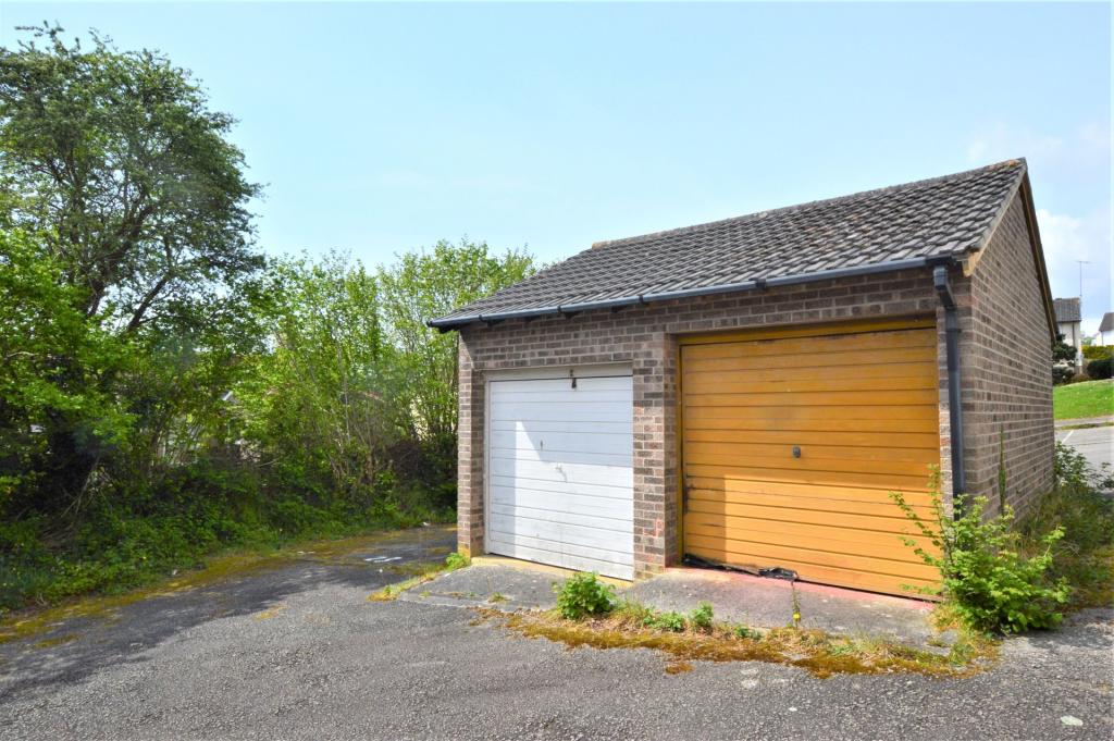 Garage (White Door)