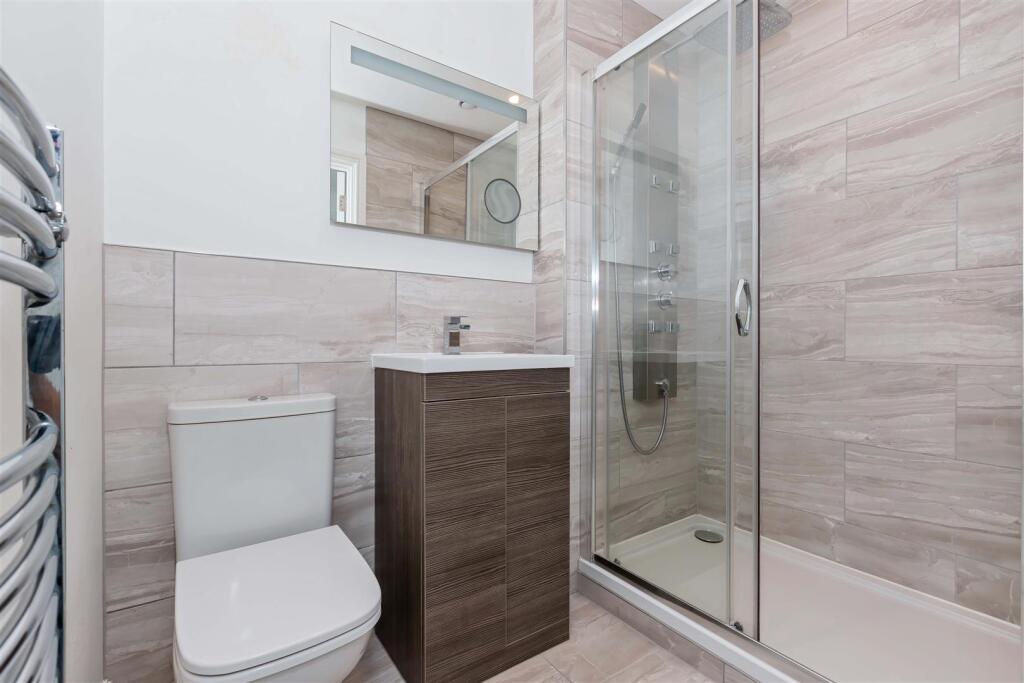 Worthing House_3.jpg