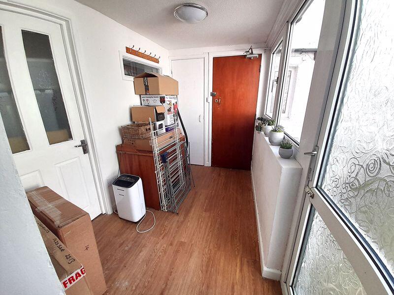 Link Corridor Between House and Cottage