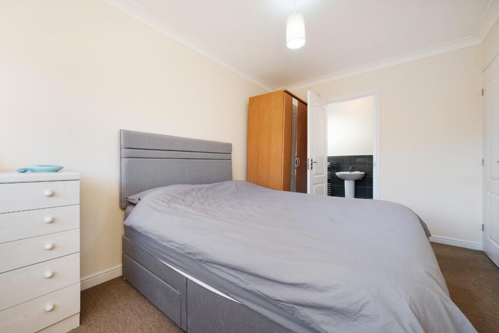 60 Saxby Avenue HDR-12.jpg