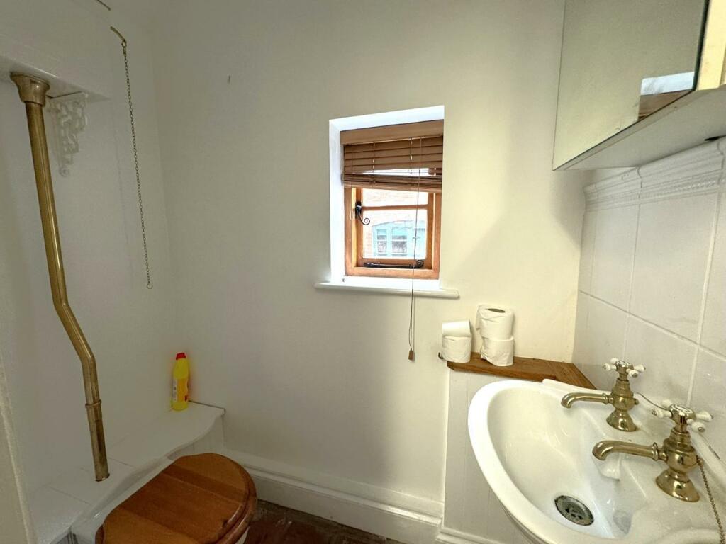 Downstairs WC.JPEG