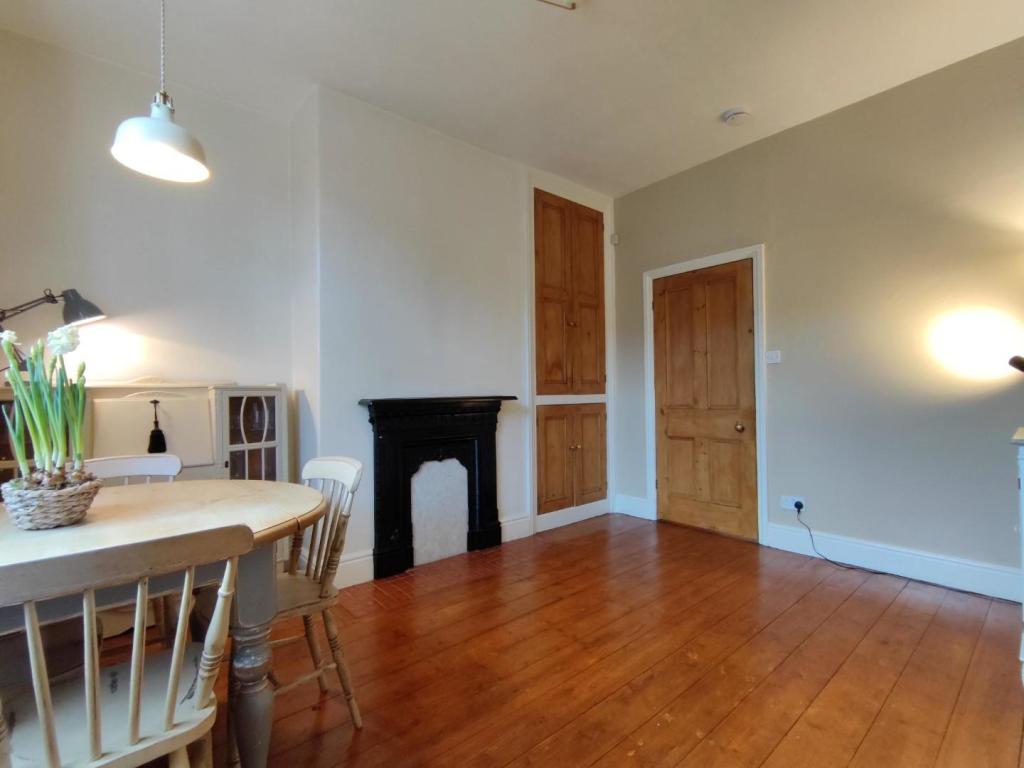 Dining Room 2