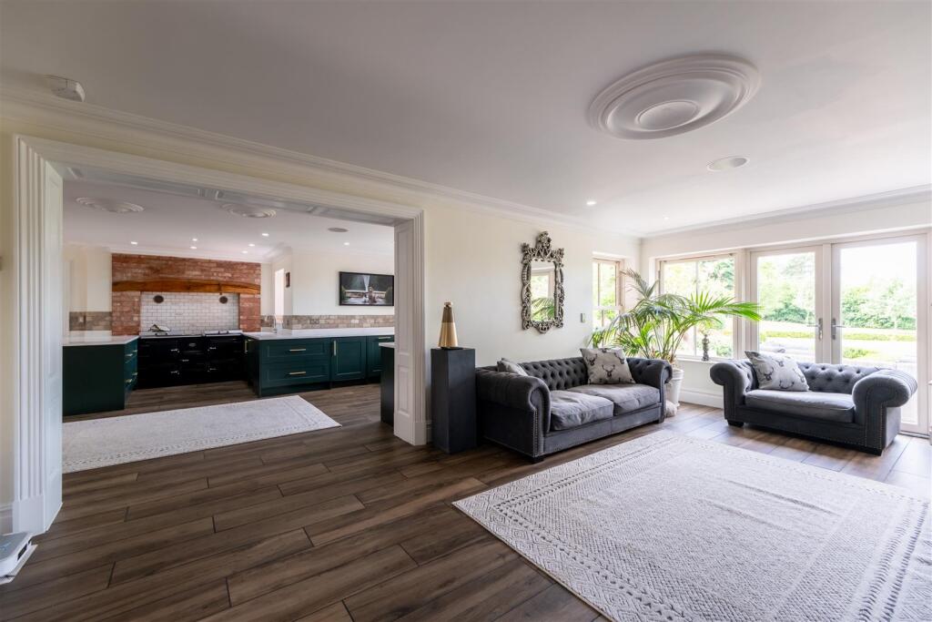 Racecourse Farm-018.jpg