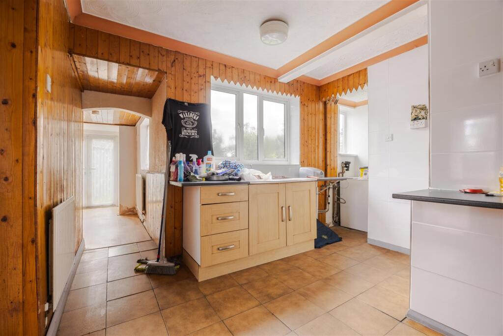 Kitchen diner