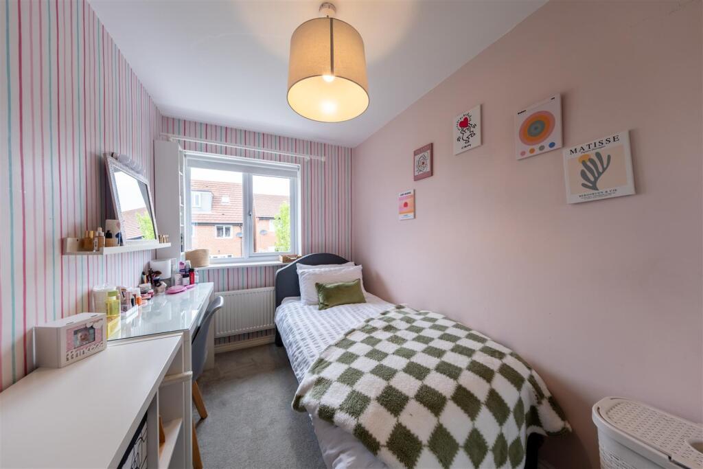 29 Firecrest Way-017.jpg