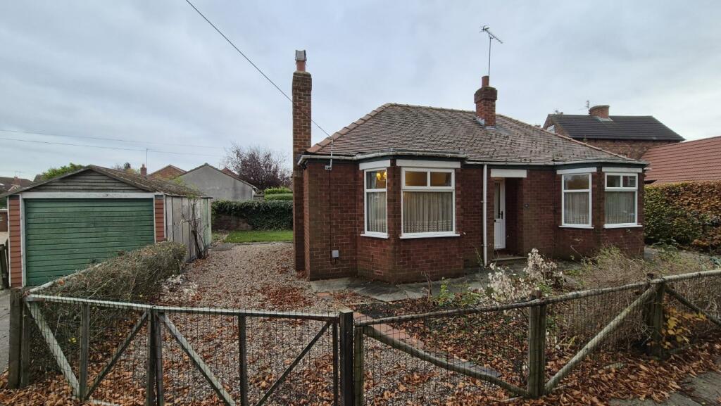 2 Bedroom Bungalow - detached for Sale