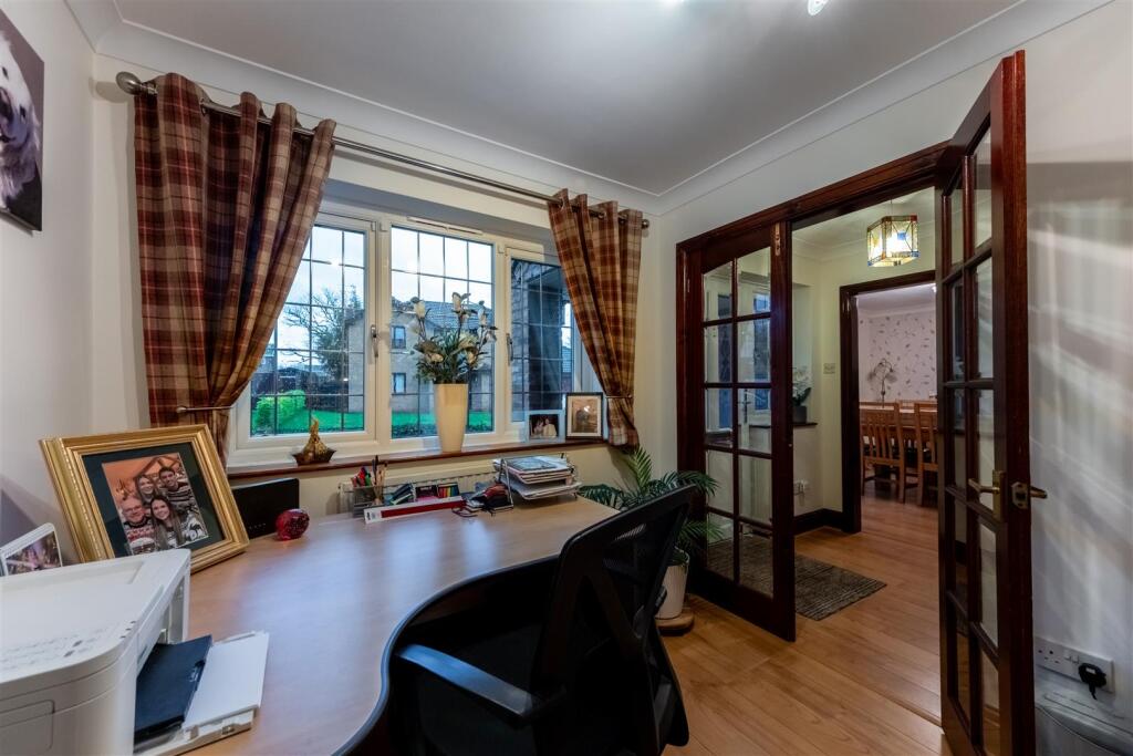 21 Peacock Avenue-008.jpg