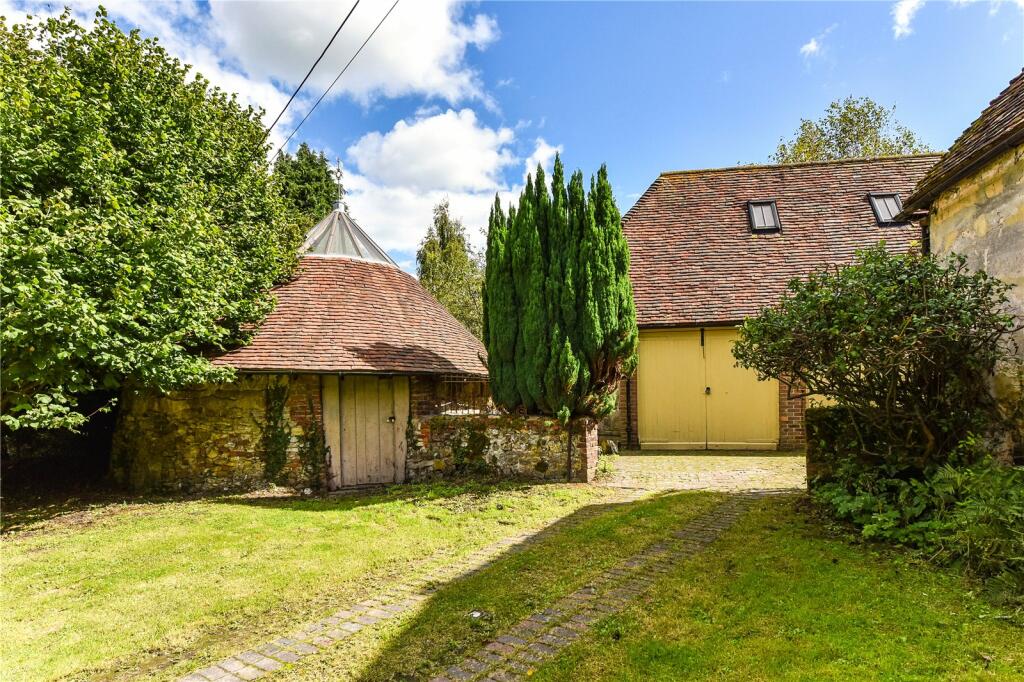 Round House