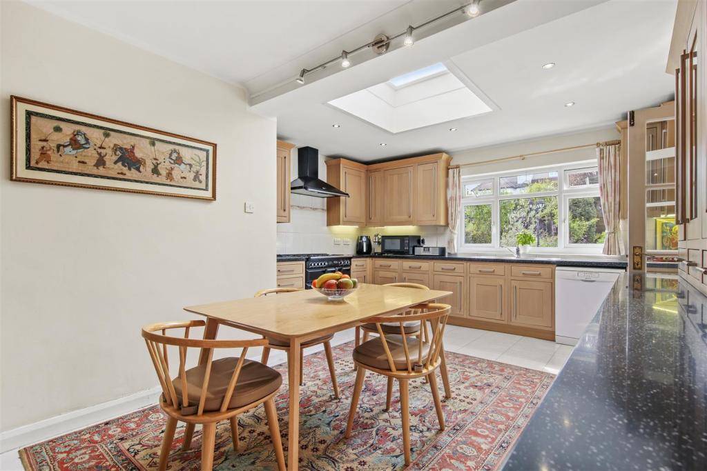 73 Paxford Road - 3D1ZORg7Xeu8yLbnSDAX.jpg